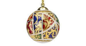 Елочные игрушки из фарфора